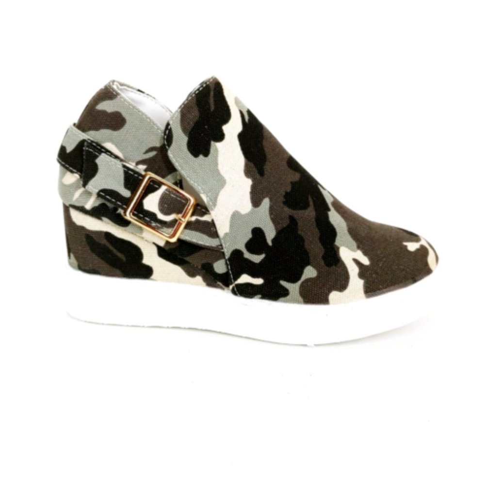 Rosy Womens Slip On Sneakers Shoes Green Brown Camouflage Round Toe EUR‎ 38 New